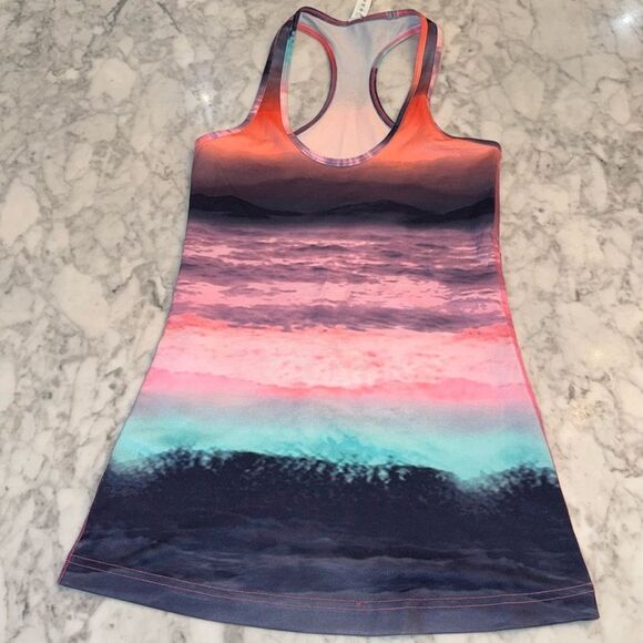 LULULEMON ATHLETICA LIMITED TANK 4 - Picture 1 of 5